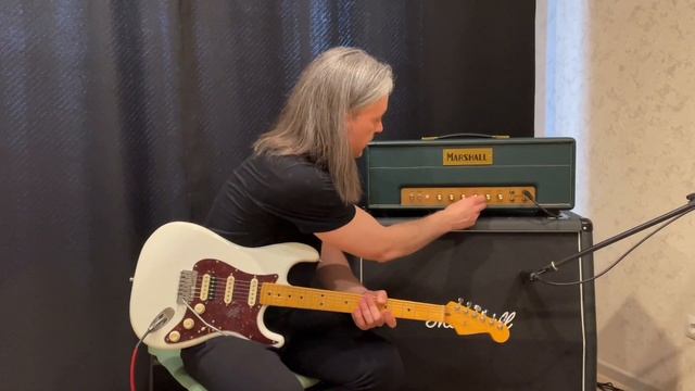 Marshall Plexiglass JTM 45 (Обзор усилителя) смотреть онлайн