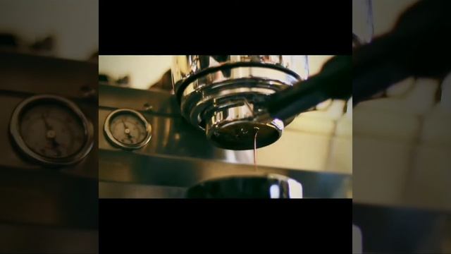 ЛАРИСА ЖУЙКОВА исполняю Караоке cover на Песню "Марина Хлебникова - чашка кофею ☕" смотреть онлайн