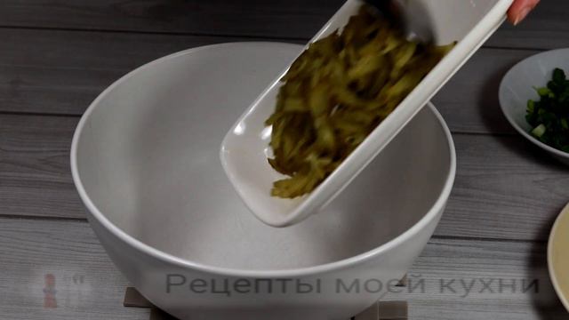 САЛАТ с ПЛАВЛЕНЫМ СЫРОМ за 5 минут. По ВКУСУ как ОЛИВЬЕ, только дешевле