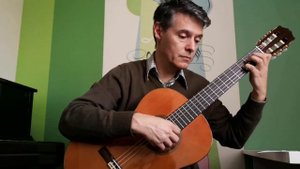 Лео Брауэр Этюд №2 из сборника "20 легких этюдов"