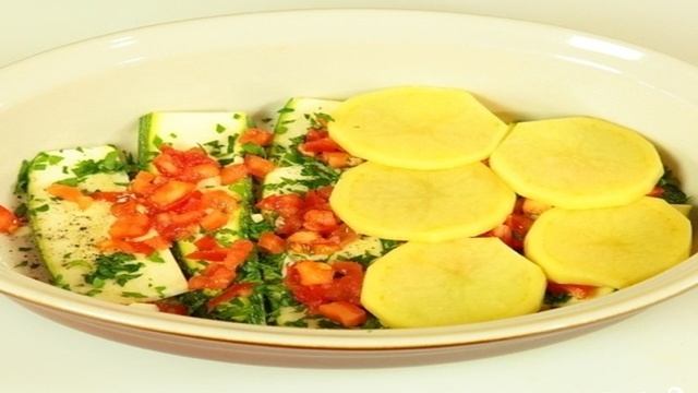 Запеканка из кабачков и картофеля