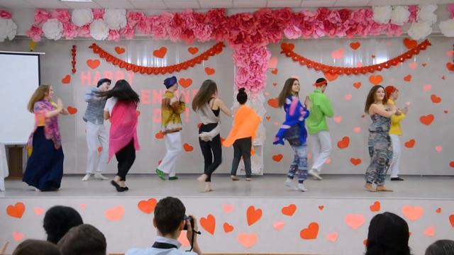 индусский танец смотреть онлайн