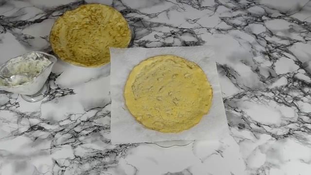 Яичные блинчики(рулетики) рецепт с сыром и чесноком
