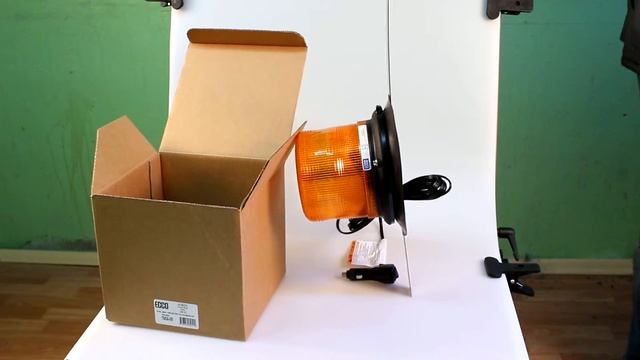 7945A-VM  Маяк проблесковый жёлтого цвета на усиленном магните смотреть онлайн