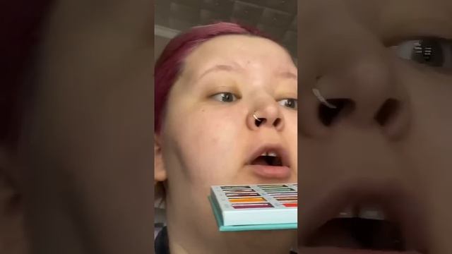 ЗЕЛЕНЫЙ МАКИЯЖ ❤️ смотреть онлайн