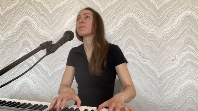 Cover «Я тебя рисую» смотреть онлайн