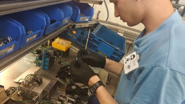 Я на работе в Чехии смотреть онлайн