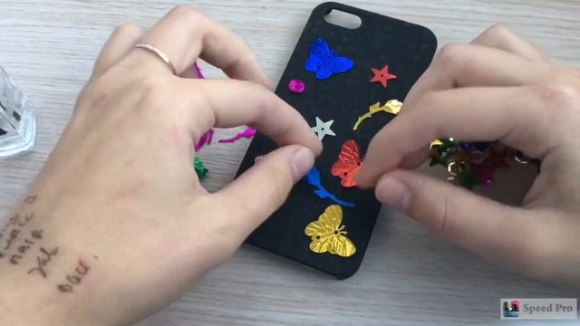 DIY: ЧЕХЛЫ ДЛЯ ТЕЛЕФОНА | Делаем ЧЕХОЛ за 5 МИНУТ ? | DashikaTyan смотреть онлайн