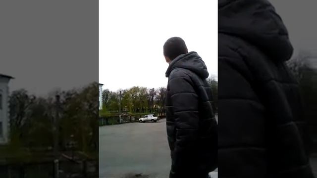 Влез в говно прижок в мусорку! смотреть онлайн