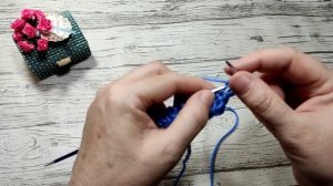 Свитер с круглой кокеткой на любой размер . Свяжет даже начинающий.