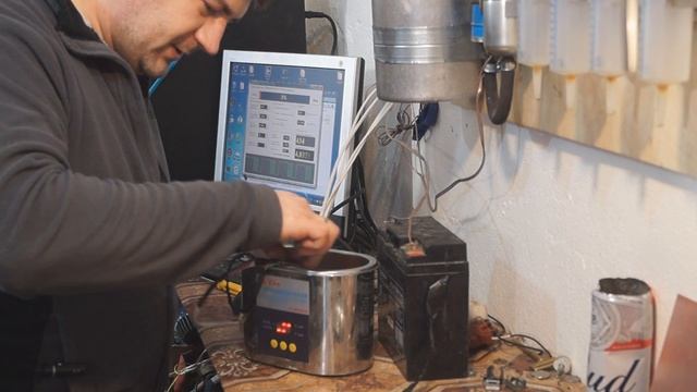 Промывка форсунок на стенде самодельном. смотреть онлайн