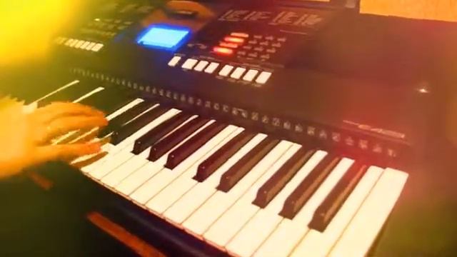 Мелодия FIERYSPICE Воздух свободы Instrument Yamaha prs 423 красивая музыка на фортепиано смотреть онлайн