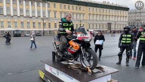 Как выглядит «Вилли-машина» – мототренажер для тех, кто хочет научиться ездить на заднем колесе