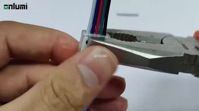 How to connect 10mm RGBW LED Strip with Onlumi 5 Pin LED Connector Hippo-M X Series No soldering смотреть онлайн