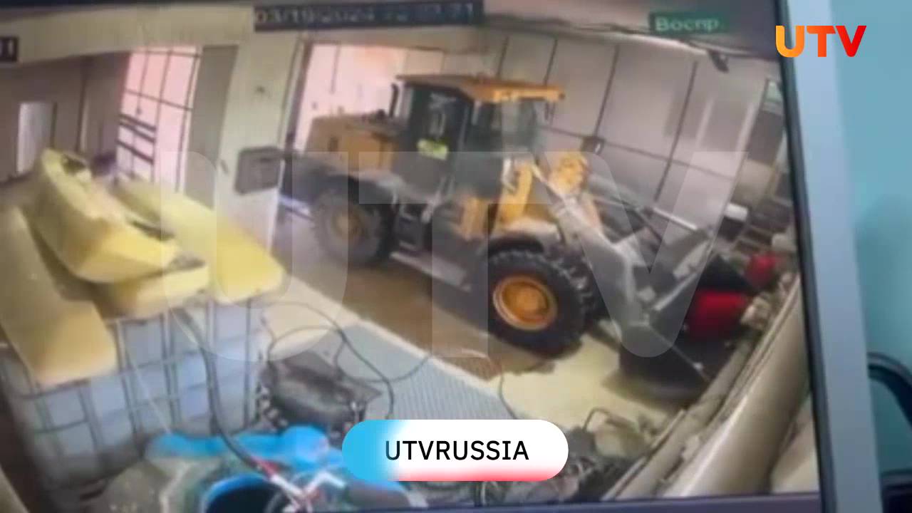 В Уфе автопогрузчик перерубил ковшом ноги работнице автомойки: СК возбудил уголовное дело