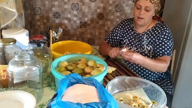 ВАСЯ ПОСТАВИЛ ПЕРЕД ВЫБОРОМ\ДЕЛА ПО ДОМУ\ТВОРОГ КОМПОТ\ смотреть онлайн