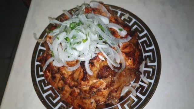 Целая курица на мангале. Кафе "Зодиак" - доставка еды в Нальчике смотреть онлайн