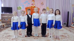 Музыкальный театр Жар птица, г Орск, песня Осень композитор Н  Луконина