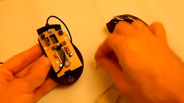 Мышь GENIUS Ergo 300 - разборка и сборка. смотреть онлайн