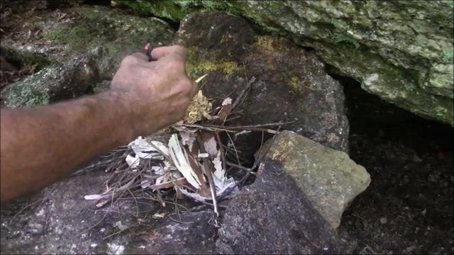 Making Fire w/ Volcanic Rock - Bushcraft / Survival