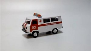 Машина УАЗ-452 Скорая помощь свет-звук Технопарк