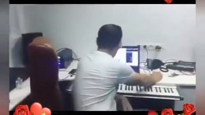 Красивая песня|Как люблю твои я мама руки