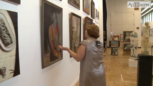 Современное искусство Нью-Йорка в Летнем Саду Лилии Славинской смотреть онлайн