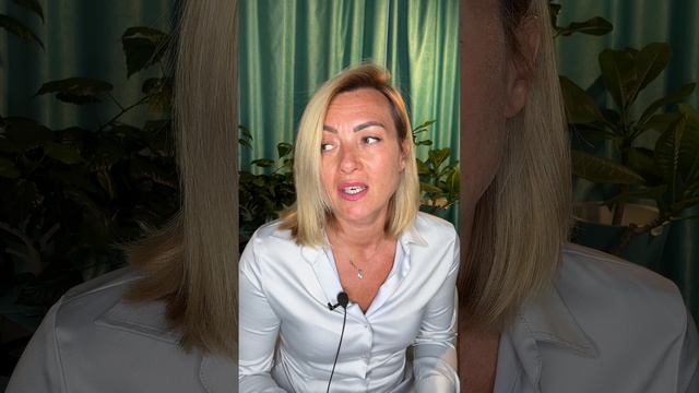 У него ко мне любовь или игра? Таро прогноз дня - онлайн. #магиятаро #гадание #психология #онлайнтар
