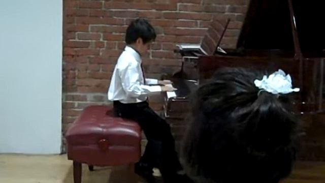 Paul plays Kabelevsky and Kuhlau смотреть онлайн