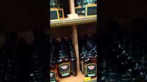 Куба, Варадеро. магазин рома в отеле Tuxpan 02.22