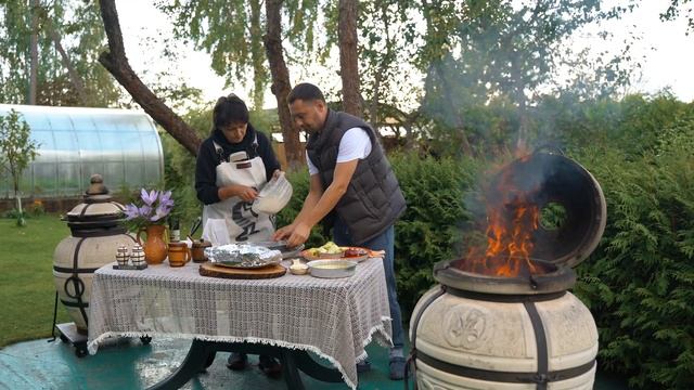 Утка с яблоками в тандыре «Атаман» с откидной крышкой смотреть онлайн