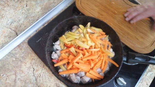 ПРИГОТОВЬТЕ ТАКИМ ОБРАЗОМ, МЯСО НА ПАРУ С ОВОЩАМИ! Бесподбный и Сытный рецепт 5 в ОДНОМ смотреть онлайн