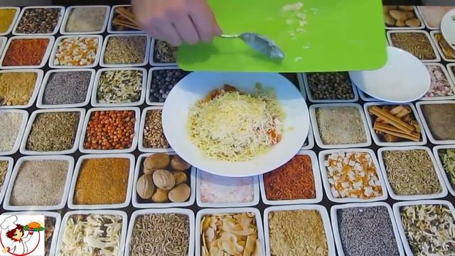 Крабовый салат! Крабовый салат вкусный рецепт! Крабовый салат без риса с сыром!
