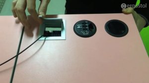 Квадратный пропуск в стол для кабеля Ergostol