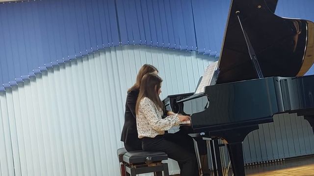 С.Головина «Танец-скакалка». Исполняет Ергакова Елизавета