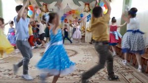 Утренник в детском саду выпускной!! В стиле стиляги!