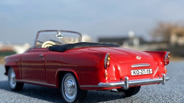 Diecast model car Škoda Felicia 1962. смотреть онлайн