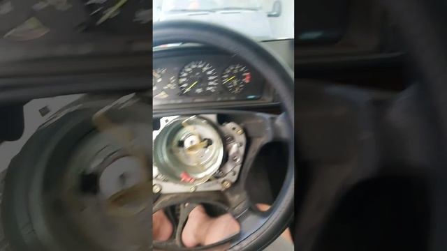 как снять руль на мерседес w124 смотреть онлайн