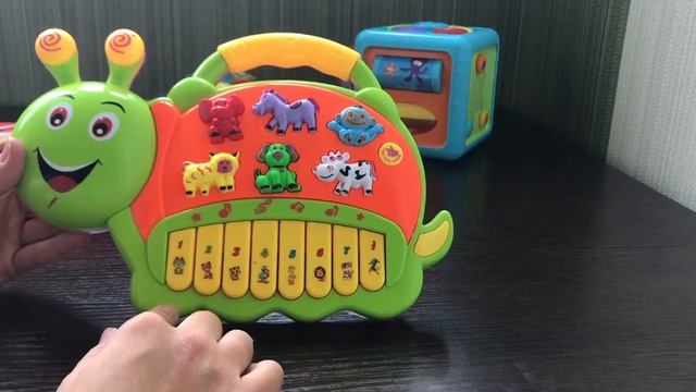 Музыкальные игрушки малыша. Часть 2. Пианино - щенок fisher price. смотреть онлайн