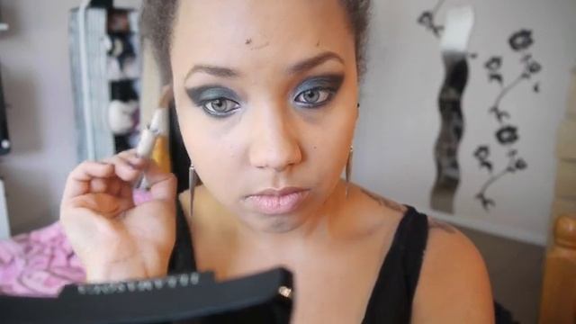 Metallic Glam Rock makeup tutorial смотреть онлайн