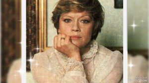 (5)... Алиса Фрейндлих... поёт...