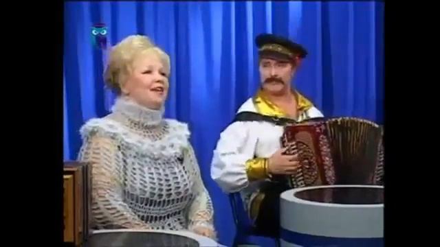 ,, Гармонь играет--душа страдает