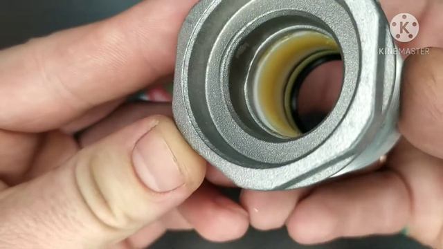 565214L000 HYUNDAI/KIA/MOBIS Втулка рулевой рейки HYUNDAI SOLARIS смотреть онлайн