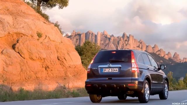 ТОП 3 САМЫХ НАДЁЖНЫХ АВТОМОБИЛЕЙ С КОТОРЫМИ ВЛАДЕЛЬЦЫ НЕ ГОТОВЫ РАССТАТЬСЯ!