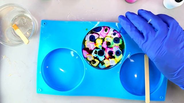 Alcohol Ink Resin Techniques for Beginners смотреть онлайн