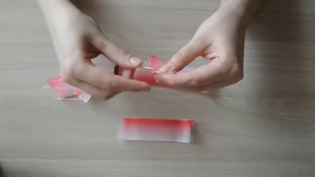 Легкие бантики из органзы/Light bows made of organza смотреть онлайн