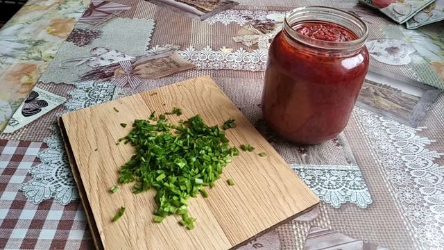 Постный борщ, который не уступает борщу с мясом. Готовится за 30-40 минут. смотреть онлайн