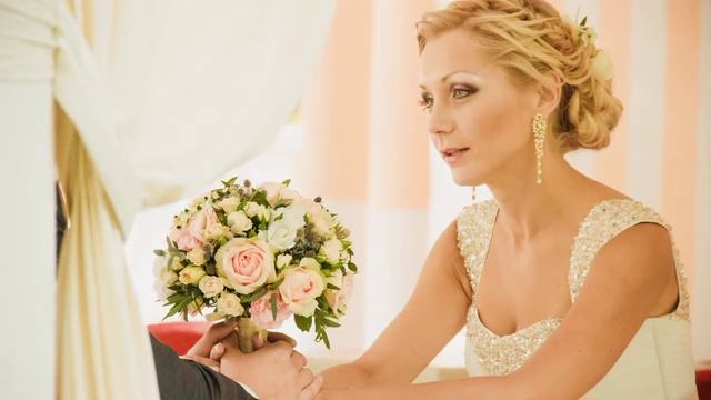 Невеста Виталина в свадебном платье от Alferova Atelier смотреть онлайн