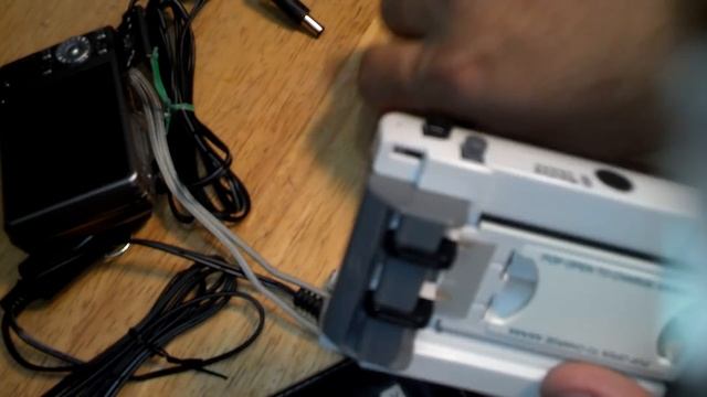 Universal charger смотреть онлайн