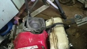 Honda gx 160 с чермета,залез в поршневую.